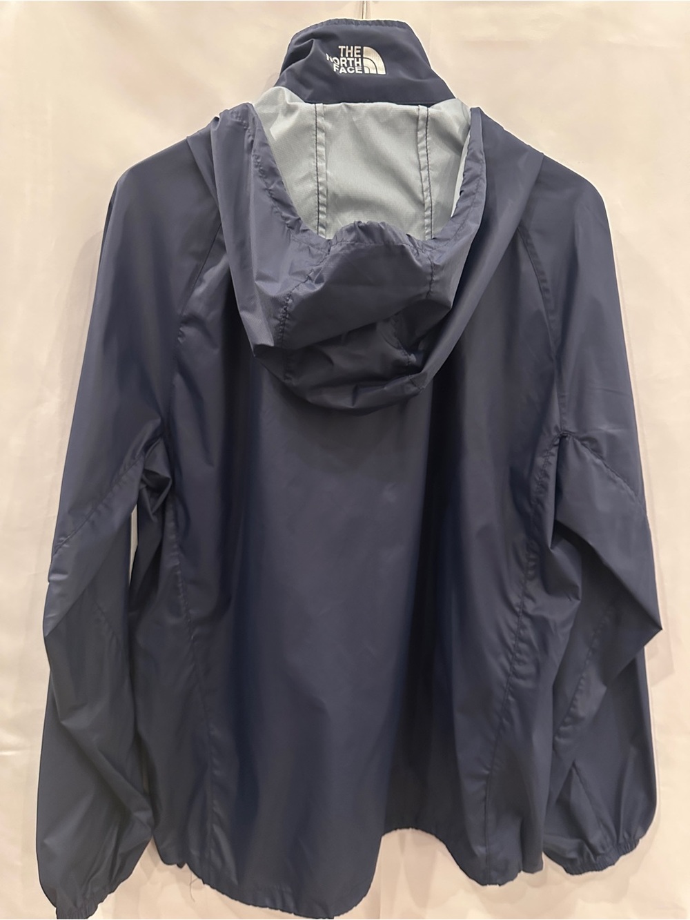 North Face Navy Unisex Hooded Windbreaker - Picture 3 of 7